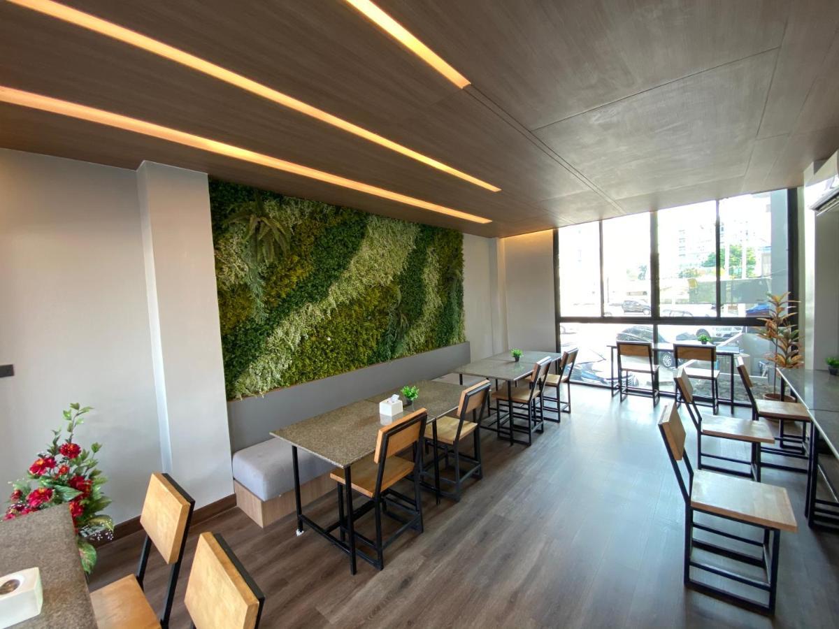 Prinn Hotel Районг Екстериор снимка