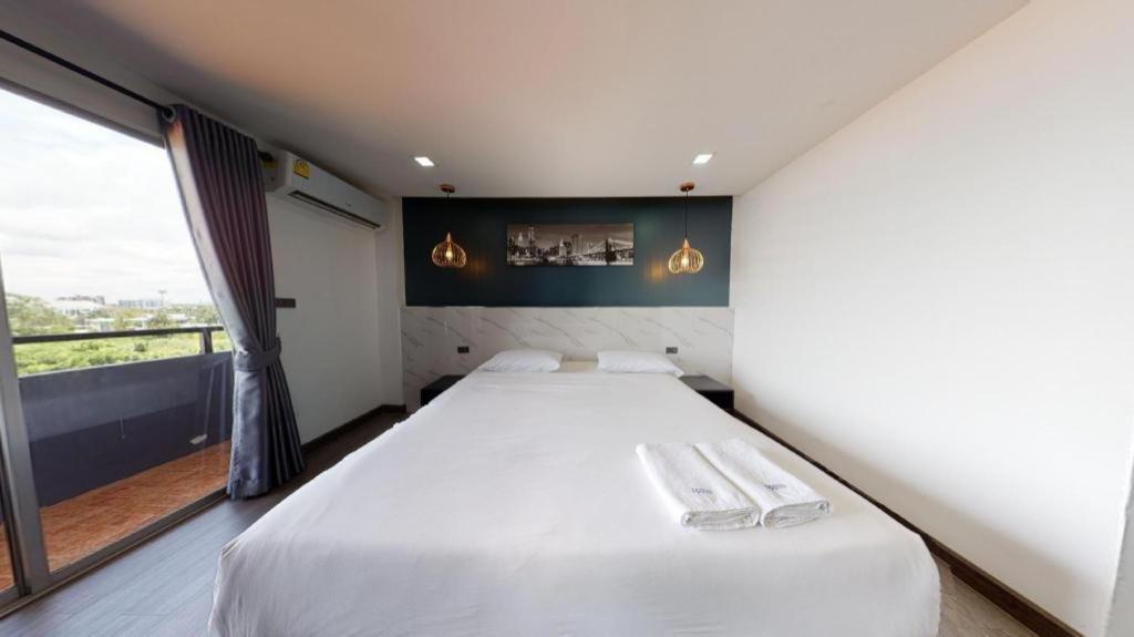 Prinn Hotel Районг Екстериор снимка