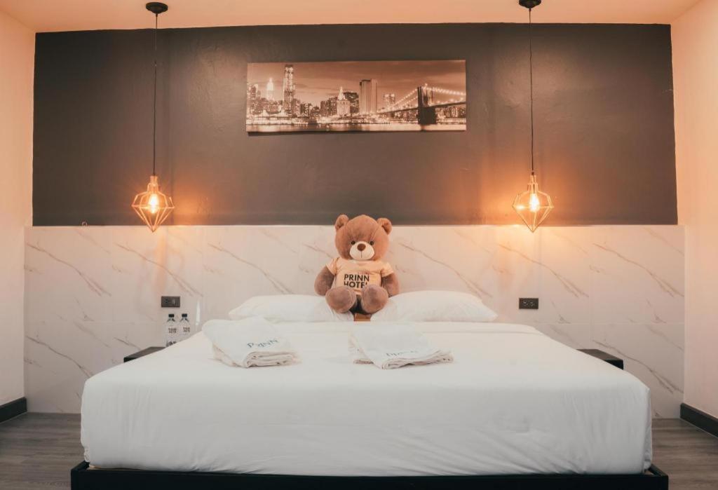 Prinn Hotel Районг Екстериор снимка