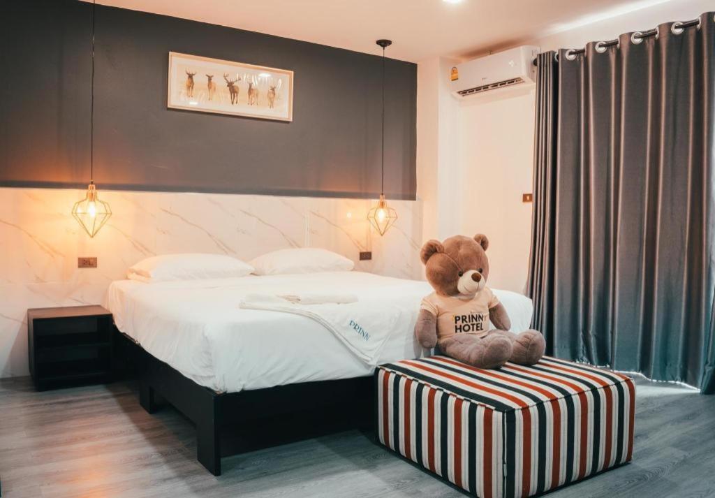 Prinn Hotel Районг Екстериор снимка