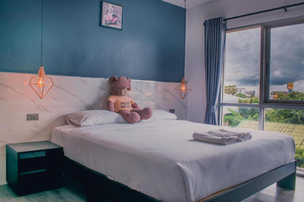 Prinn Hotel Районг Екстериор снимка