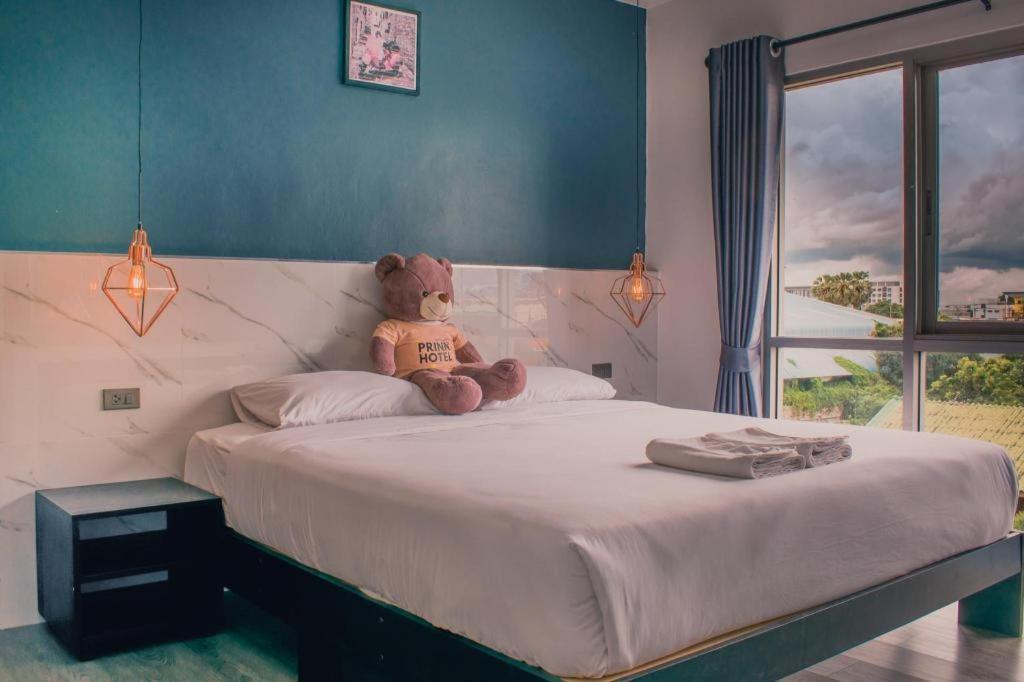 Prinn Hotel Районг Екстериор снимка